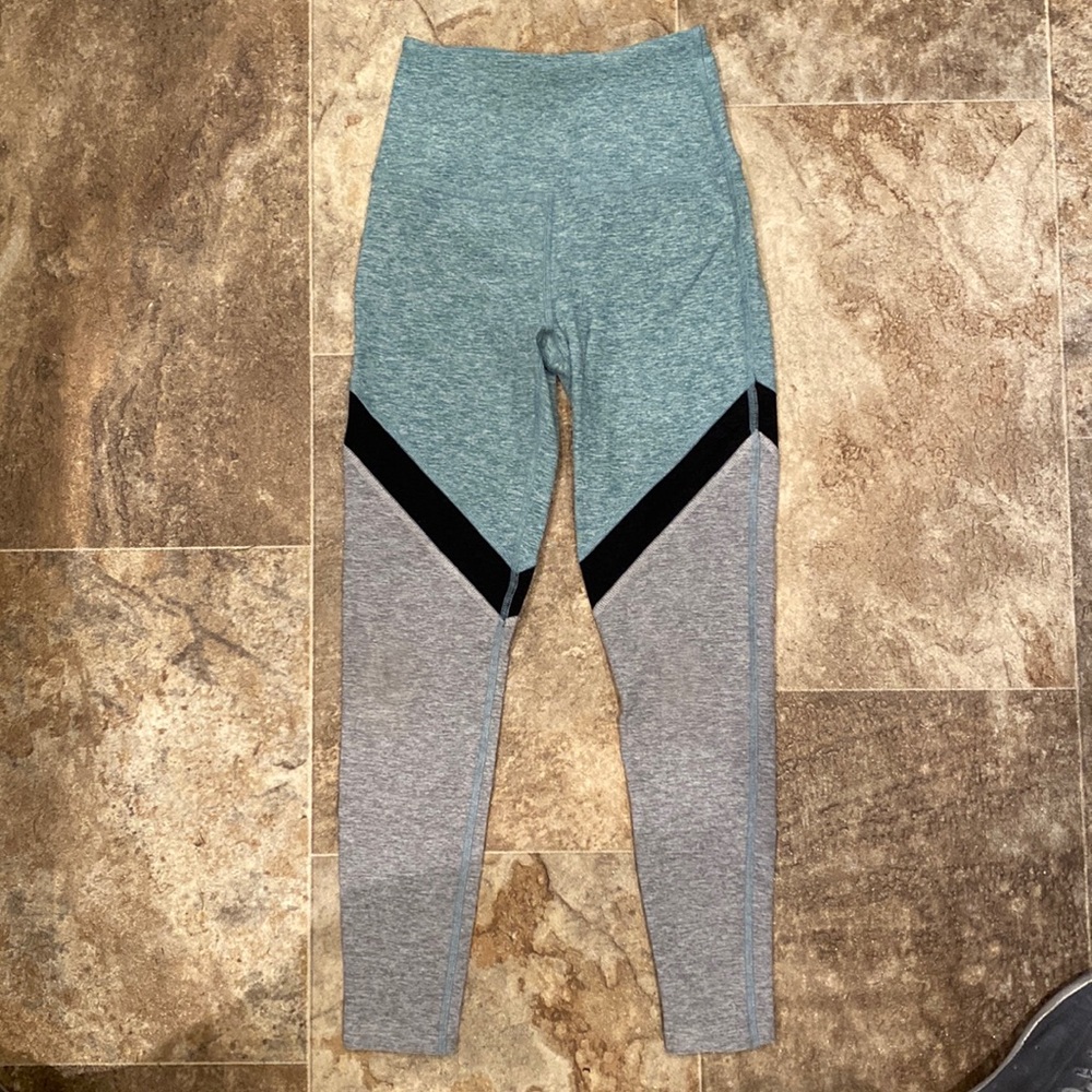 Beyond Yoga Tri-Panel Midi Leggings, XS